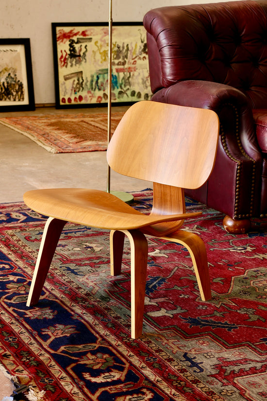 Eames Molded Plywood Lounge Chair Wood Base (LCW)